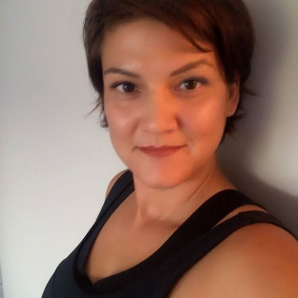 Meet your Posher, Tina - Picture 1 of 1